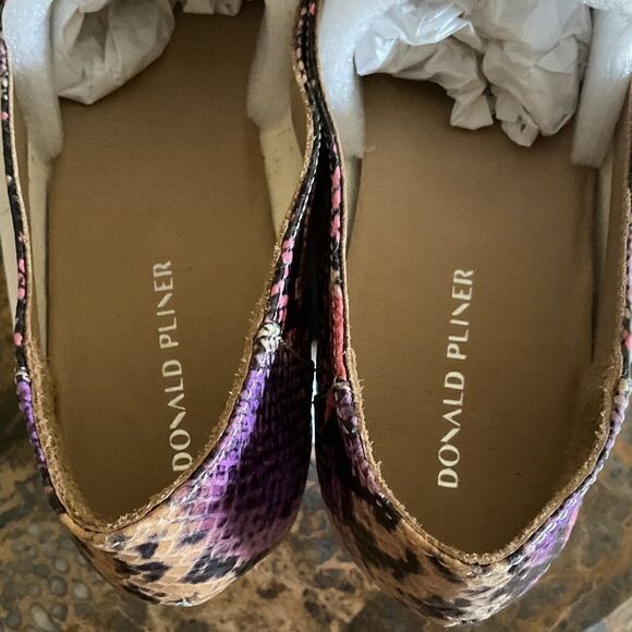 NWT Donald PLINER Metallic mini viper Lavender Leather Loafers new with box… - Picture 2 of 16